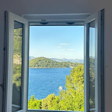 Echoes Of Mljet - Odjeci Mljeta